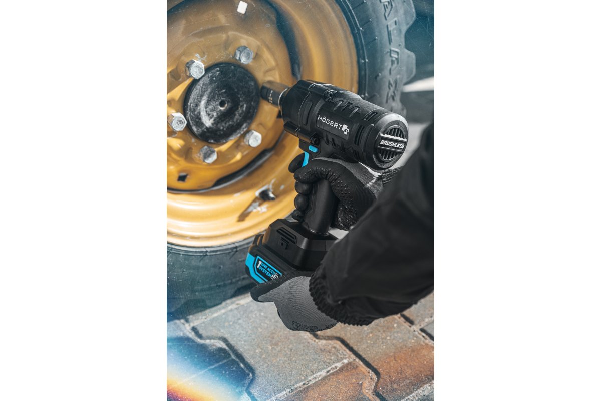 LLAVE DE IMPACTO SIN CEPILLO 1000 Nm 18V
