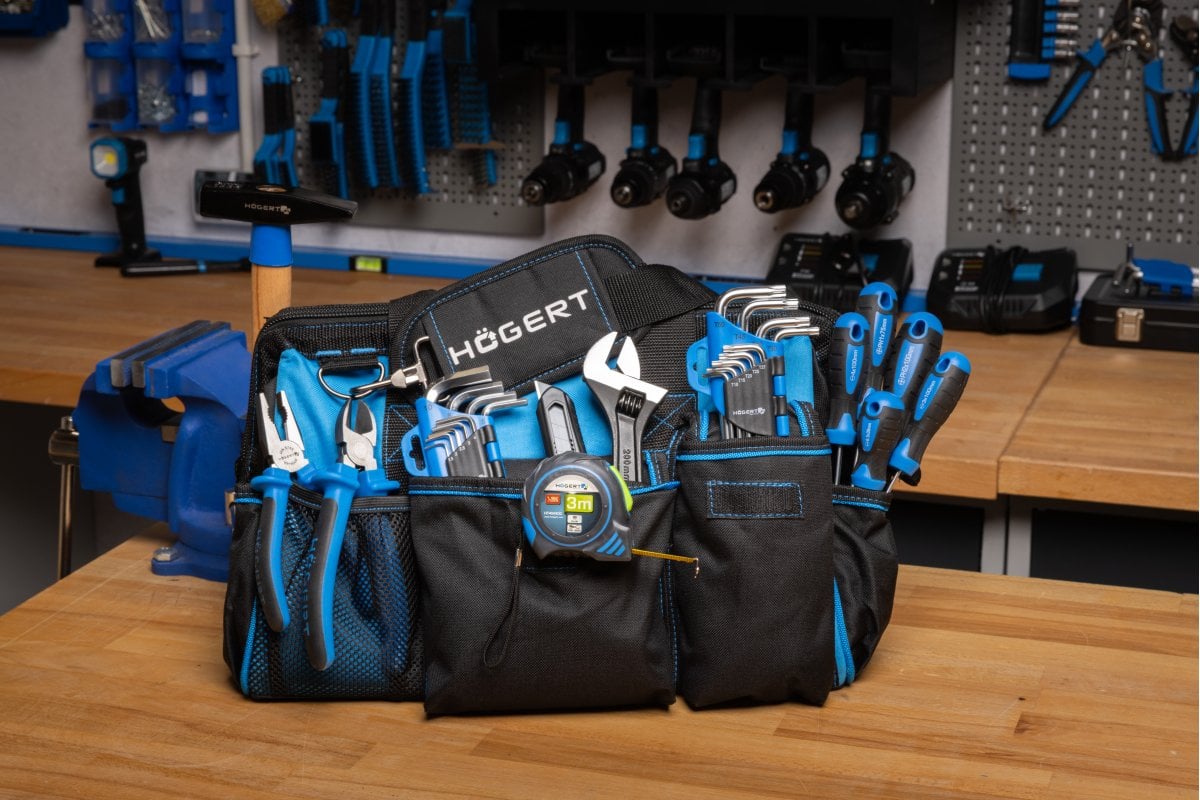 Multifunctional work bag with accessories