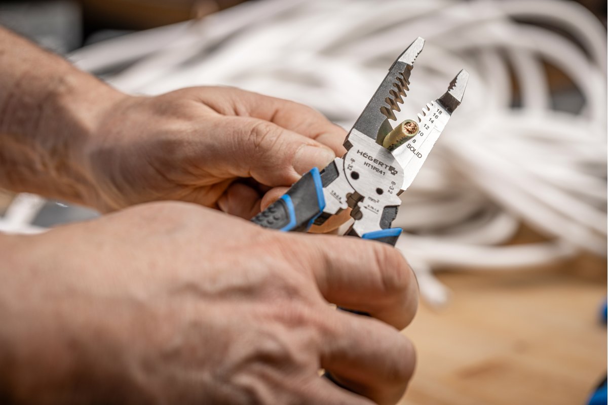 Hybrid Pliers Extended