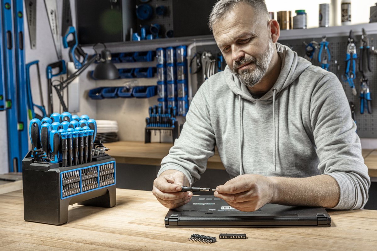 Screwdrivers set 114 pcs