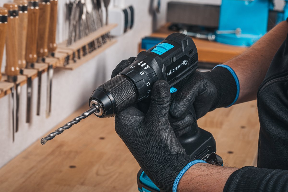 Brushless Compact Drill Impact Screwdriver 40Nm 18V
