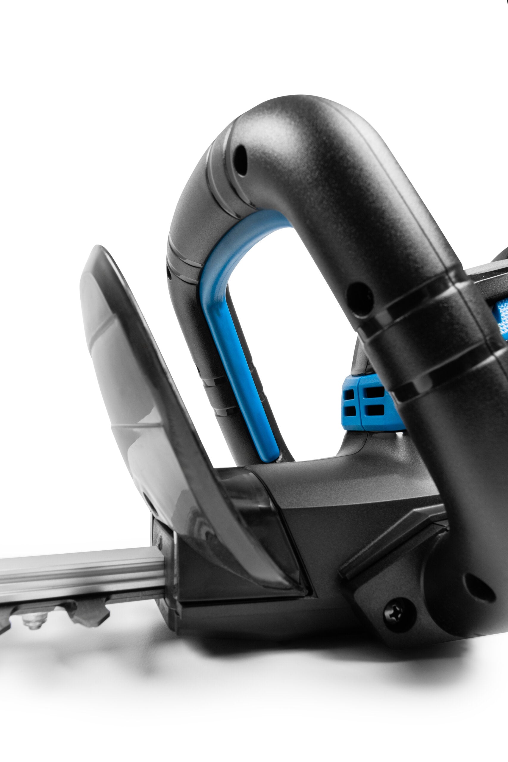 Hedge trimmer set with 2Ah battery and charger