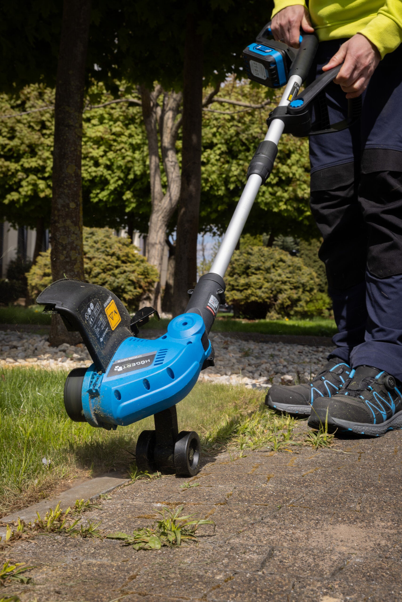Podkaszarka do trawy z platformą 3 w 1 18V