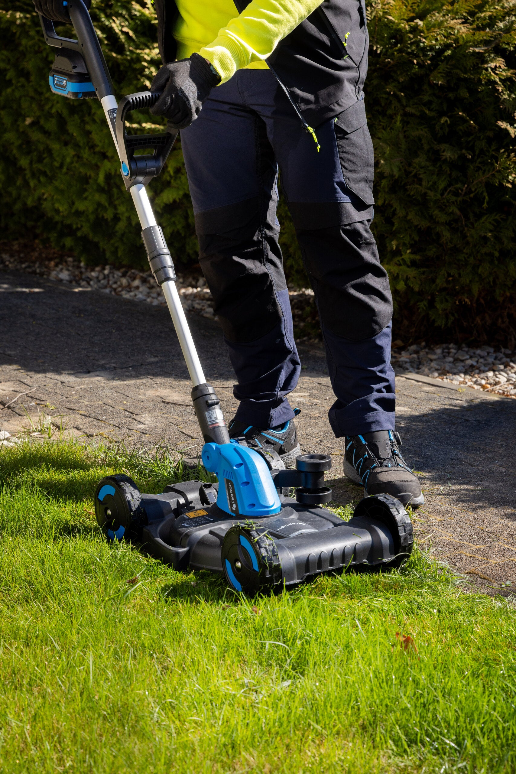 Podkaszarka do trawy z platformą 3 w 1 18V