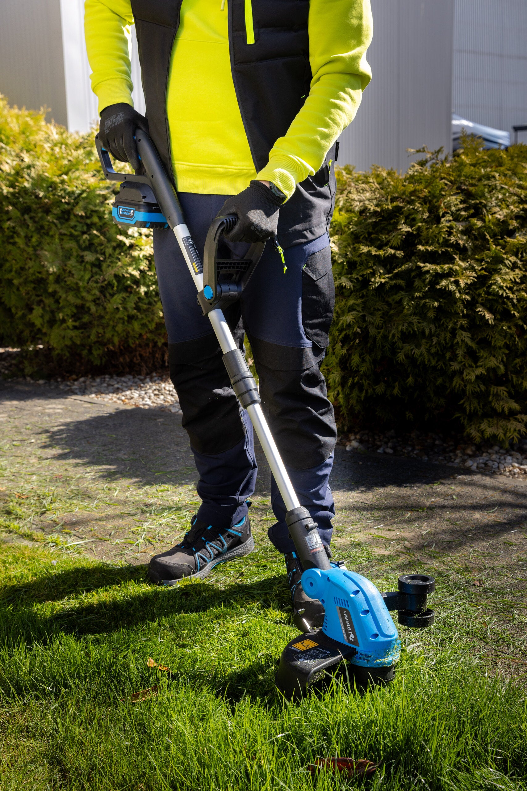 Podkaszarka do trawy z platformą 3 w 1 18V