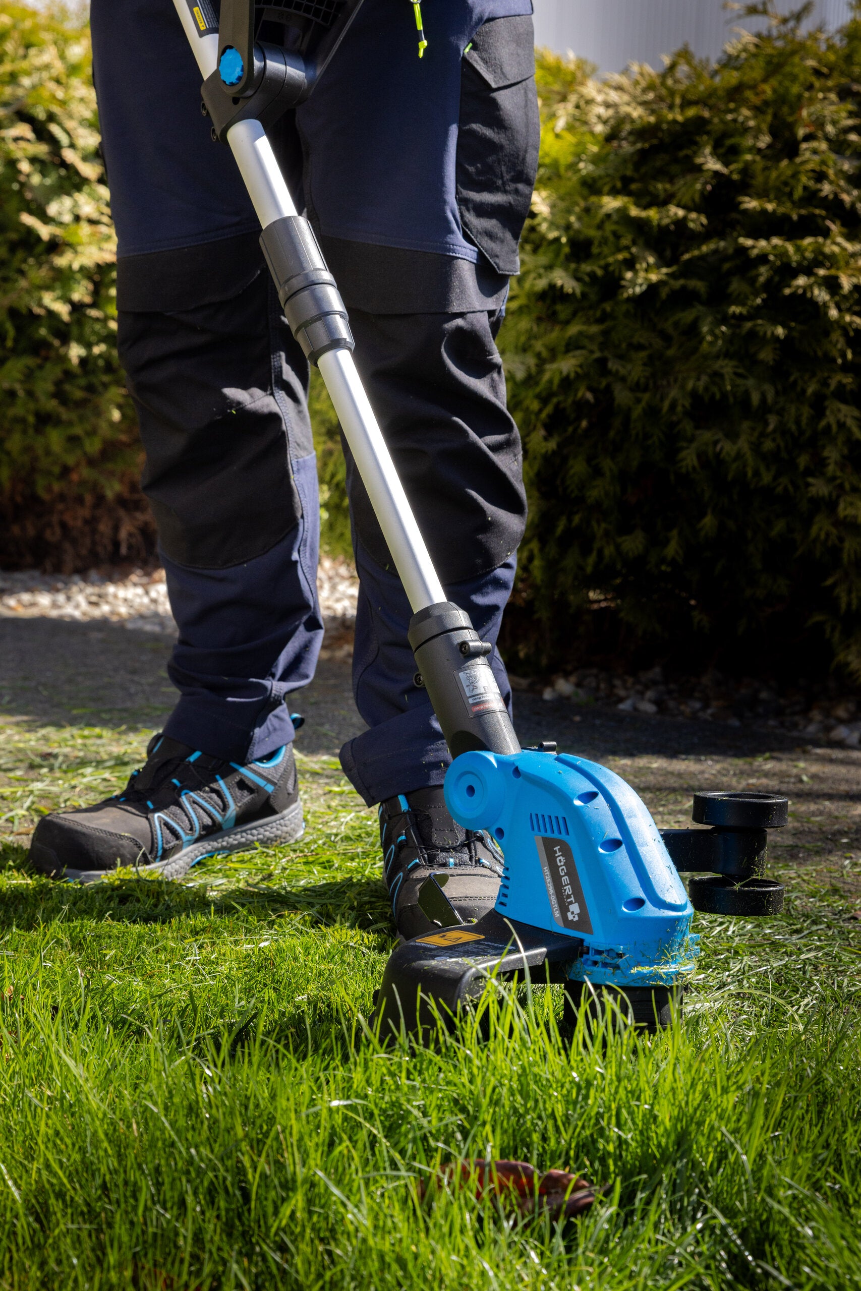 Podkaszarka do trawy z platformą 3 w 1 18V