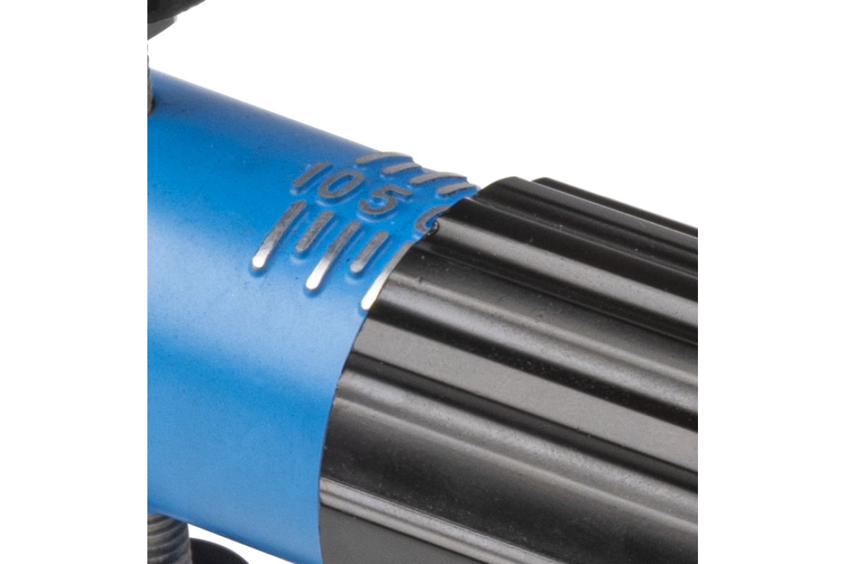 Double suction cup for tile planing