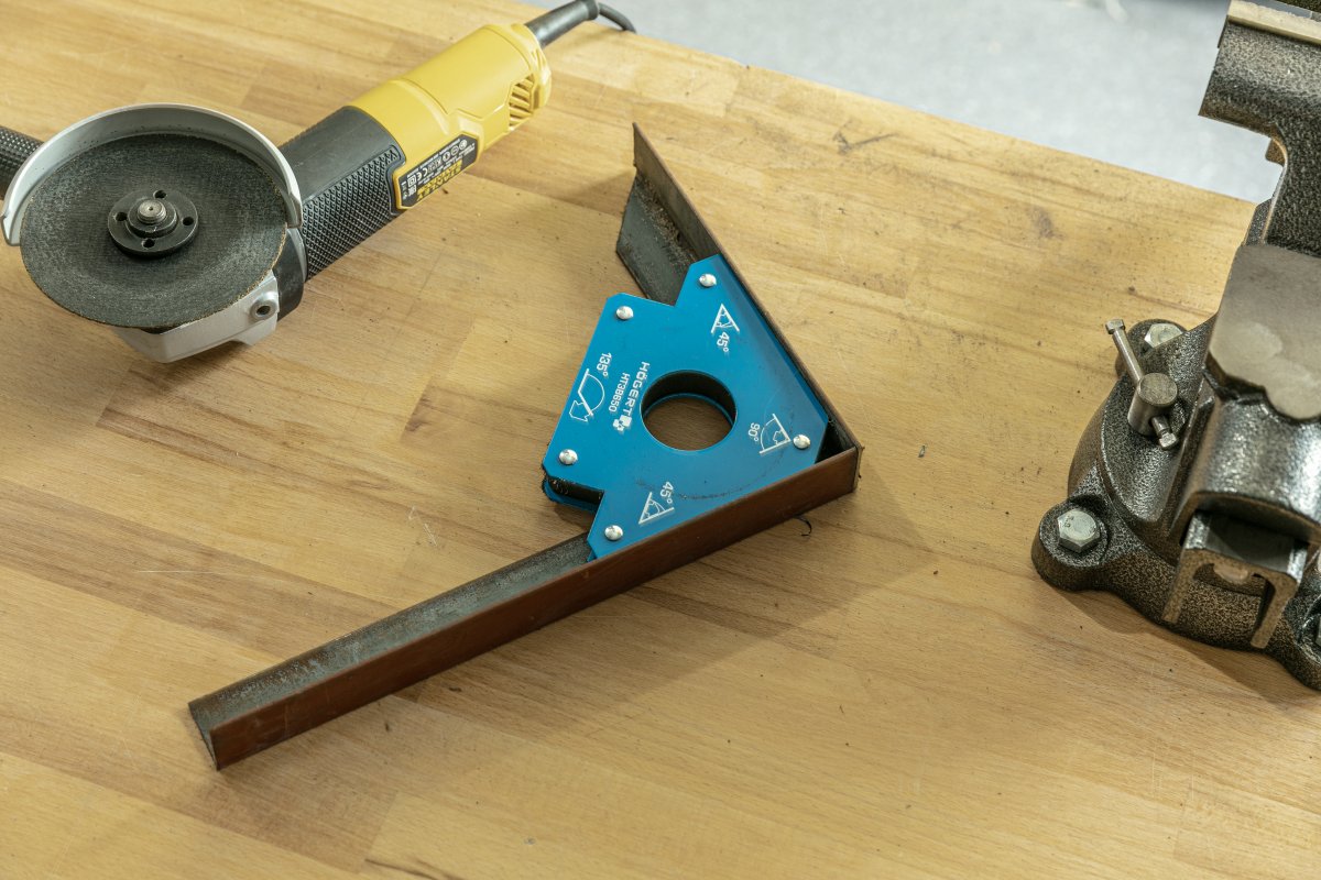 Magnetischer Schweißwinkel