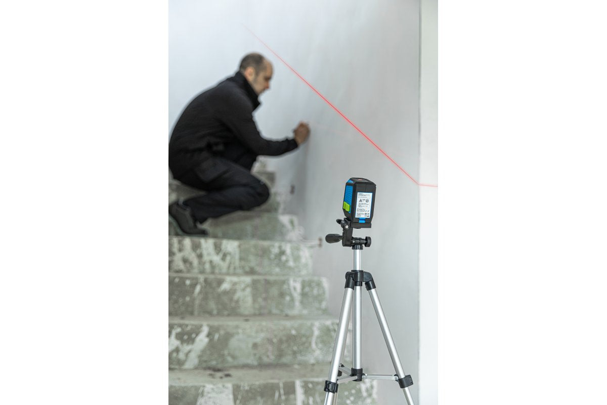 Red laser level