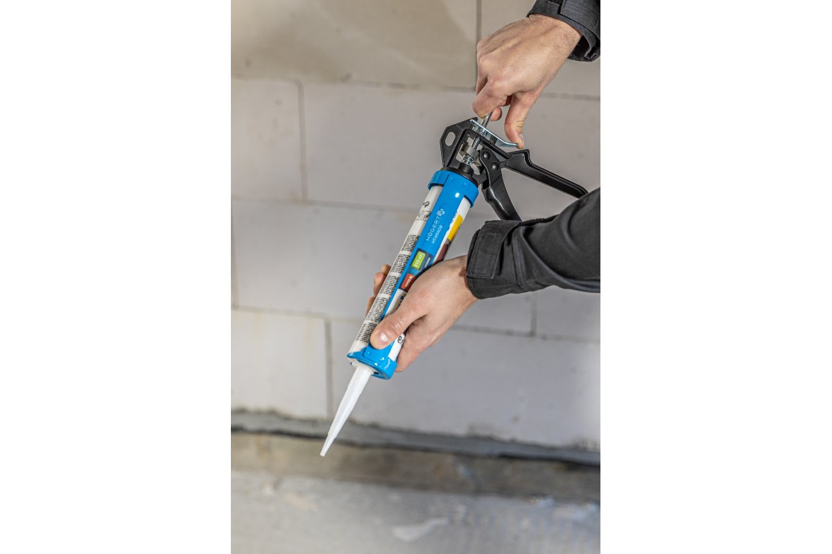 Caulking gun, steel and aluminum