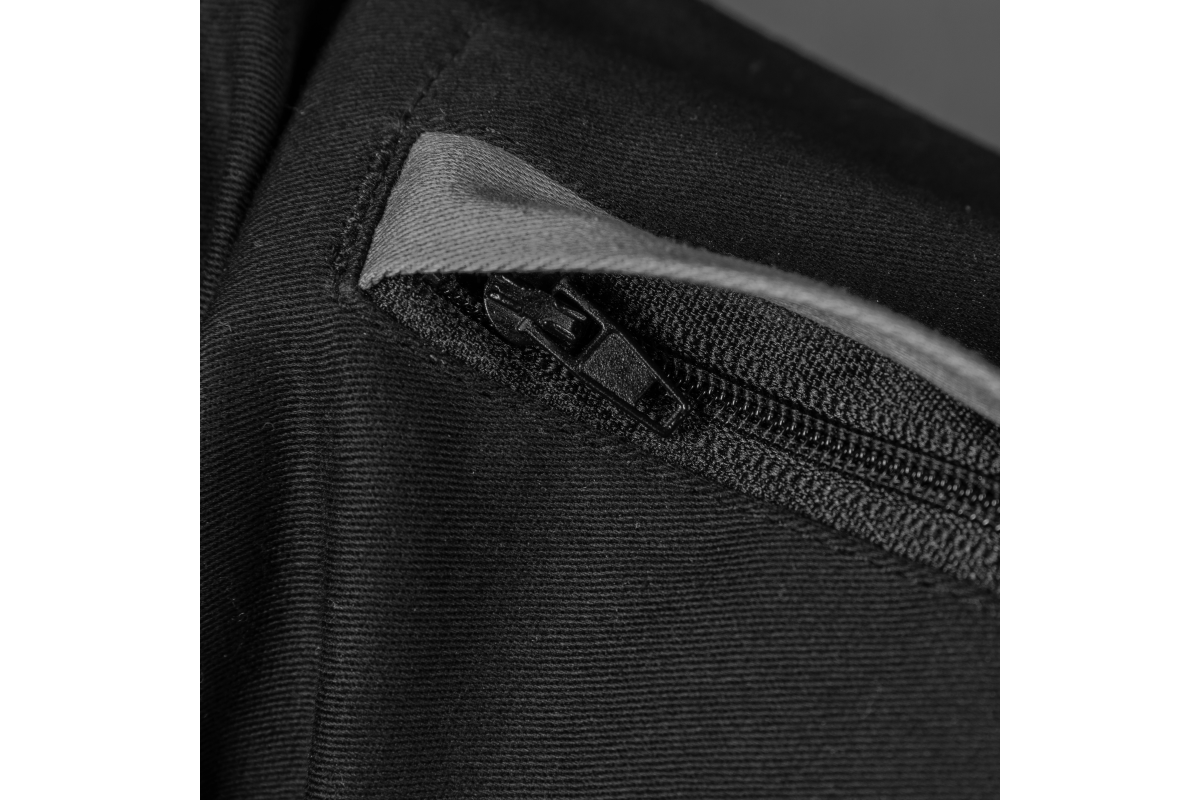 EDGAR protective blouse