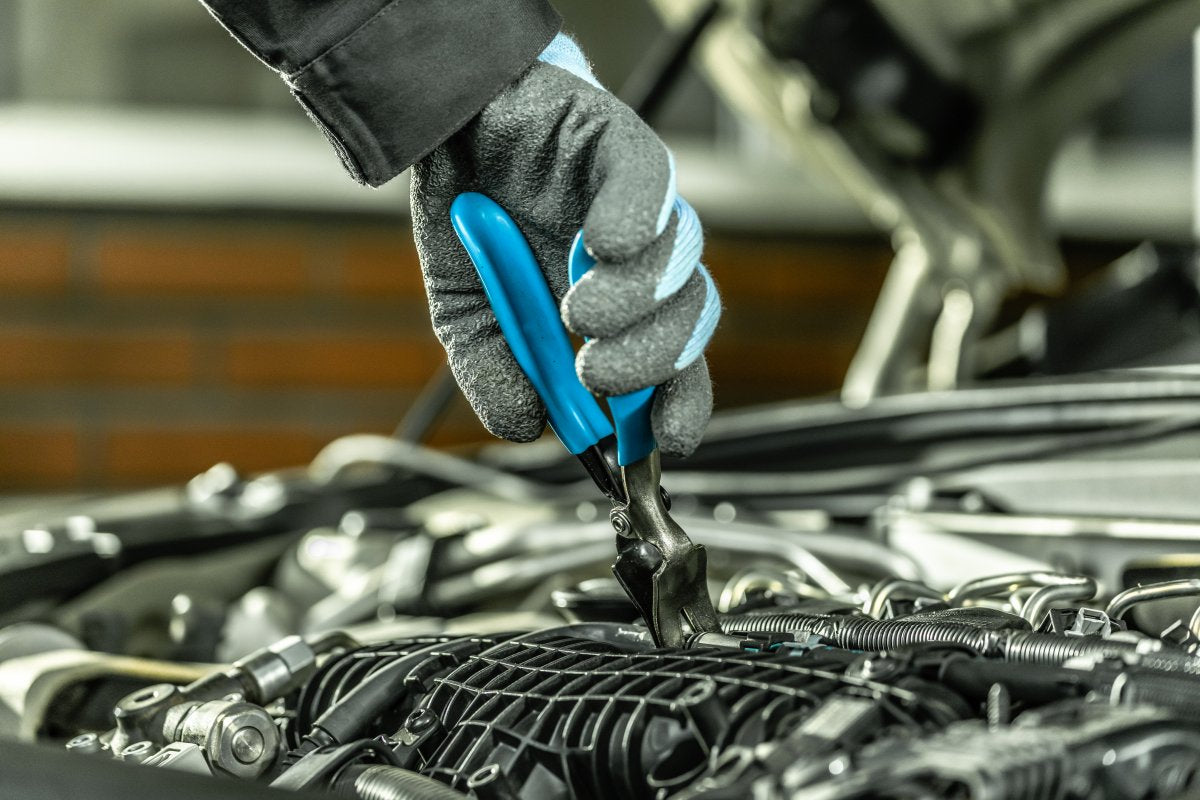 Alicates para pelar cables