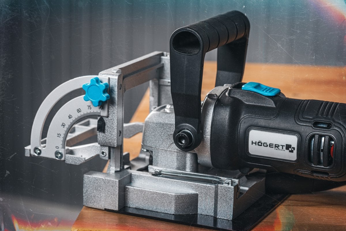 Milling machine for carpentry joints 18V