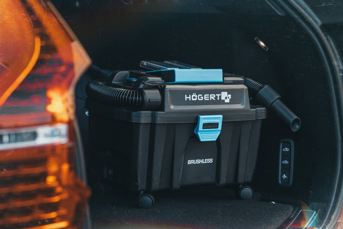 Bürstenloser Kofferstaubsauger 18V