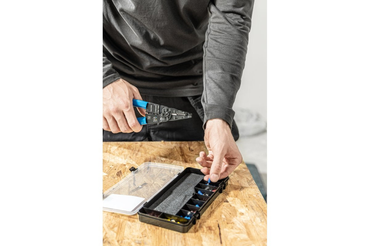 Crimping pliers for terminals with insulation stripper + connectors, 86 pcs.